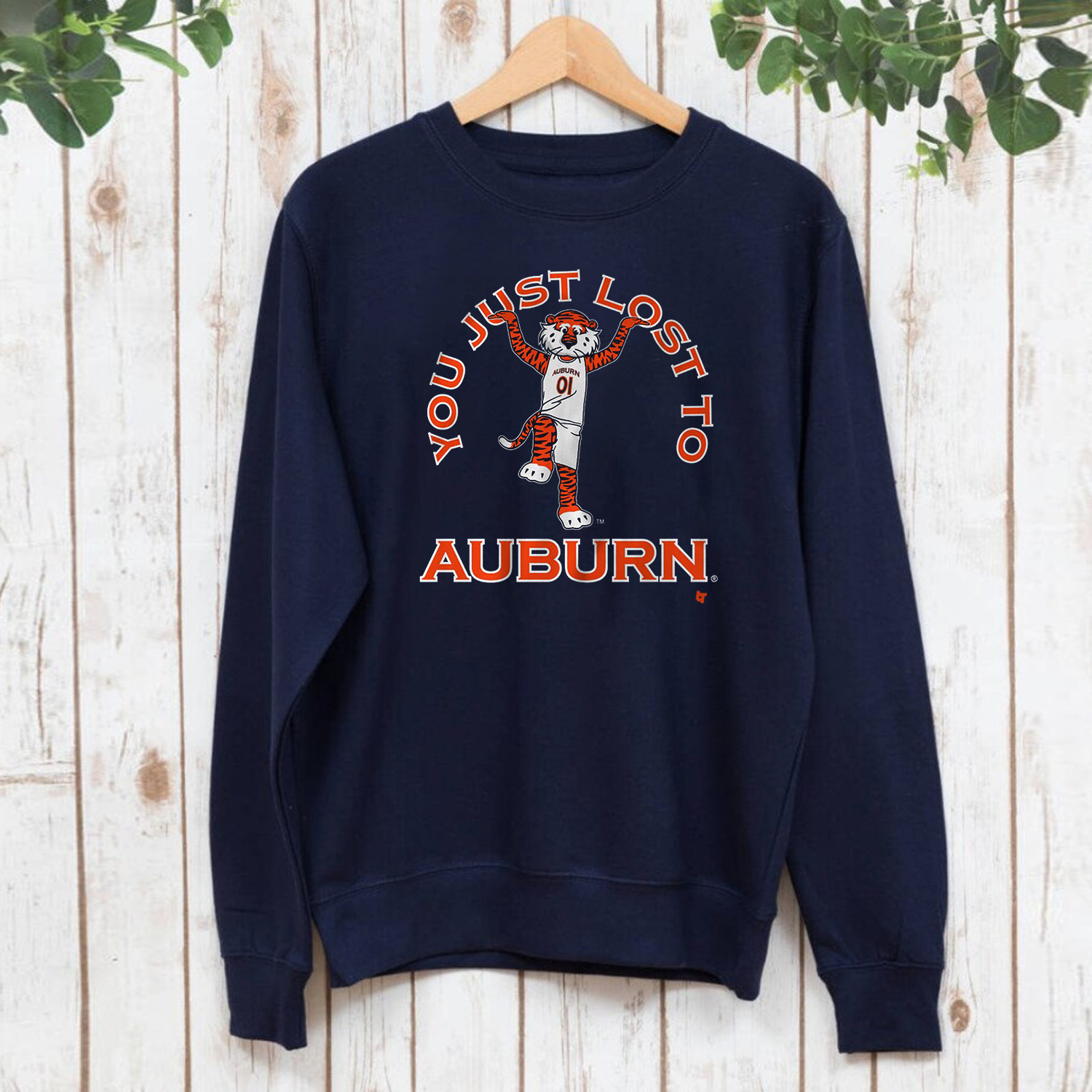 Aubie Auburn Tiger Football T-Shirt - Vintage Style Auburn Tigers Tee Hoodie Sweatshirt Fan Gift