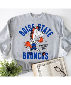 Boise State Broncos Vintage Basketball Tee