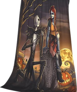 Halloween Blanket - Soft Throw Gift for Couch and Sofa, Suitable for All Seasons