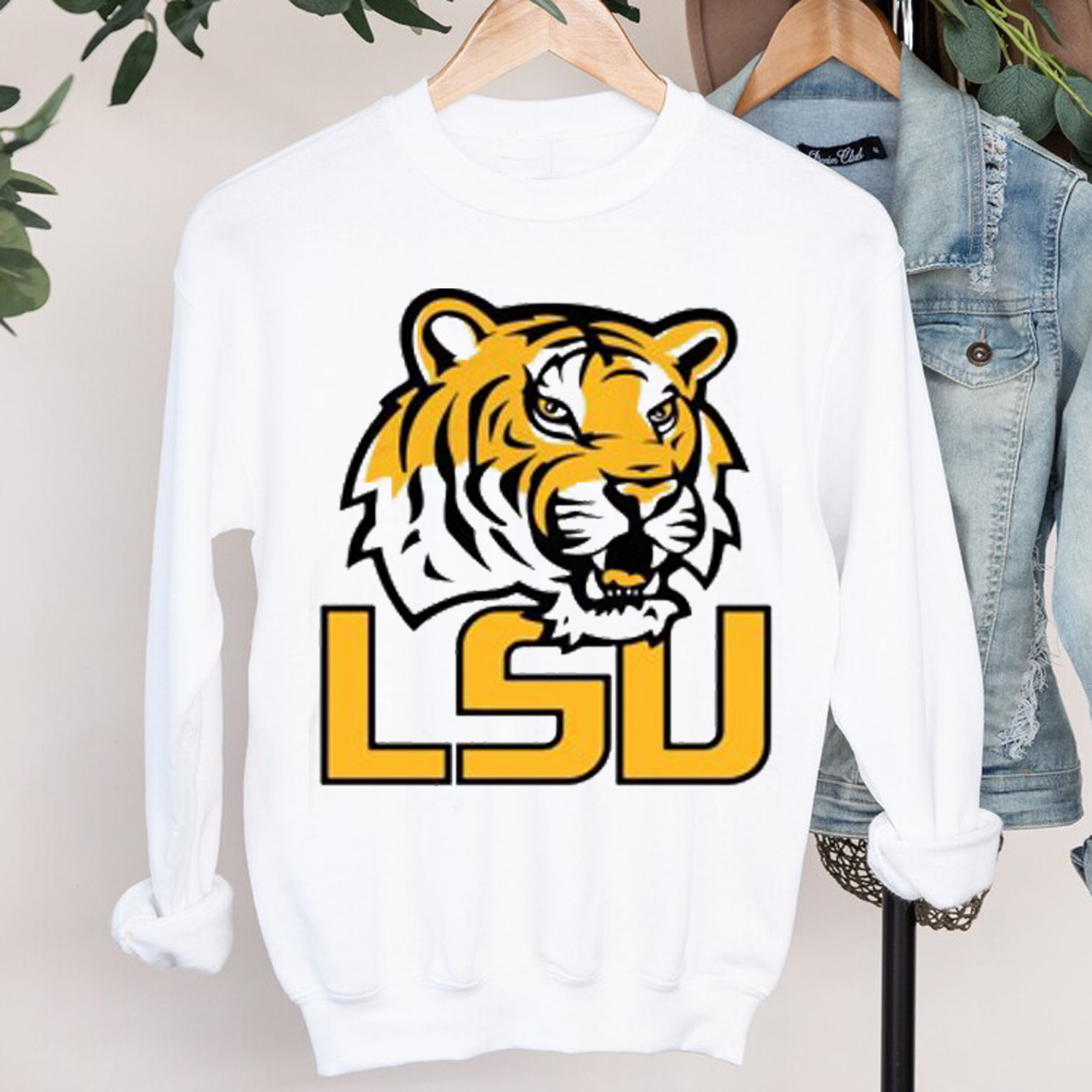 LSU Tigers Football Logo T-Shirt - LSU Shirts