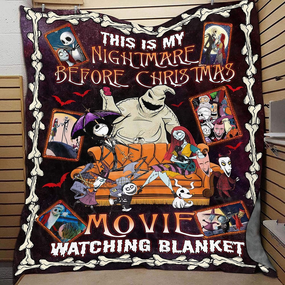 Nightmare Before Christmas Movie Watching Fleece Blanket - Perfect for Halloween