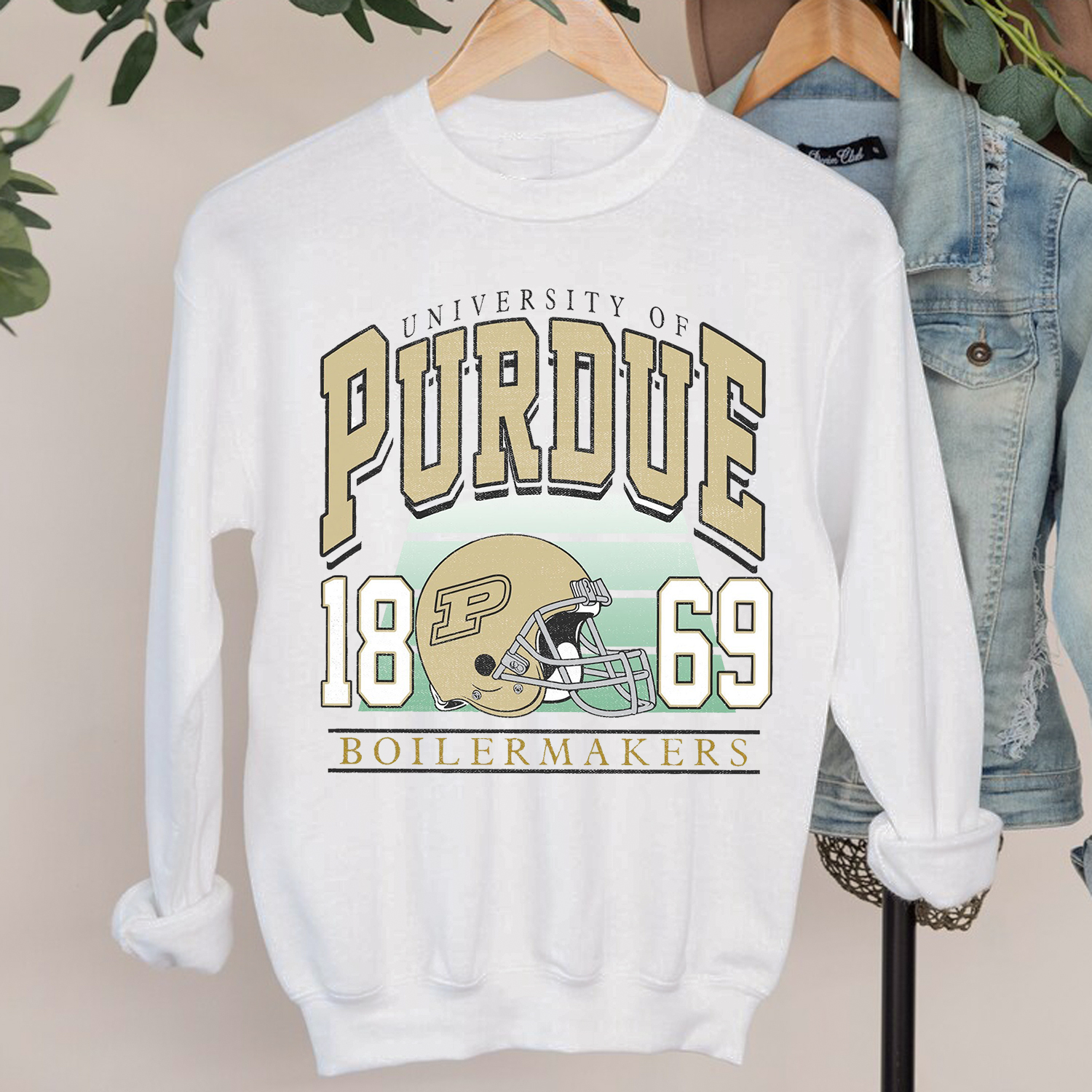 Retro 90s Style Purdue University Sweatshirt - Essential for Fans and Alumni