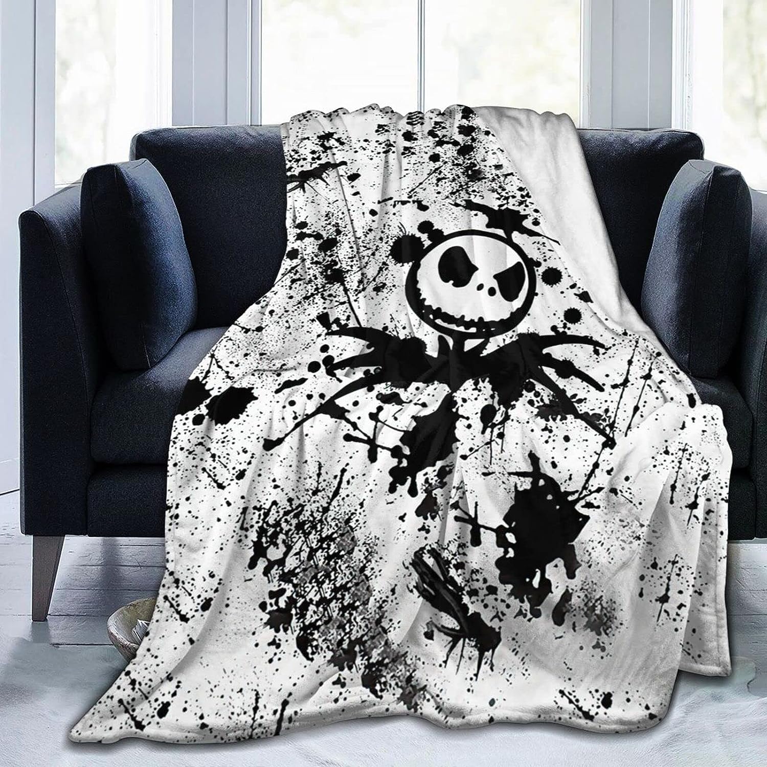 Super Soft Flannel Blanket - Lightweight Warm Blanket for All Seasons