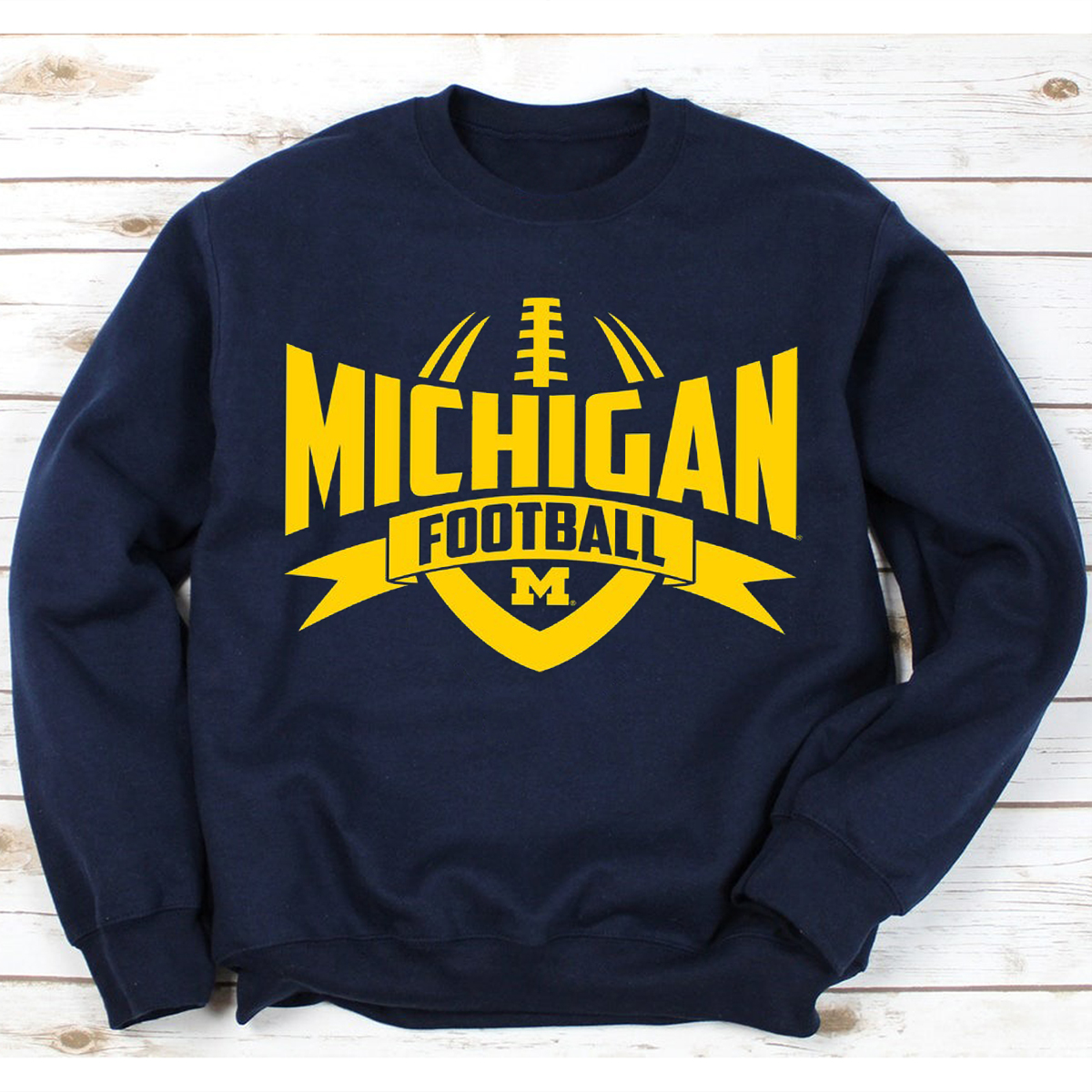 University of Michigan Wolverines Football Rush T-Shirt - Basic Cotton Tee