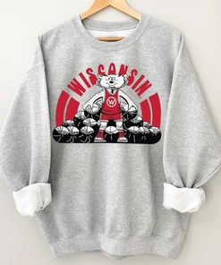 1970s Wisconsin Badgers Basketball T-Shirt, Badgers Basketball Shirt