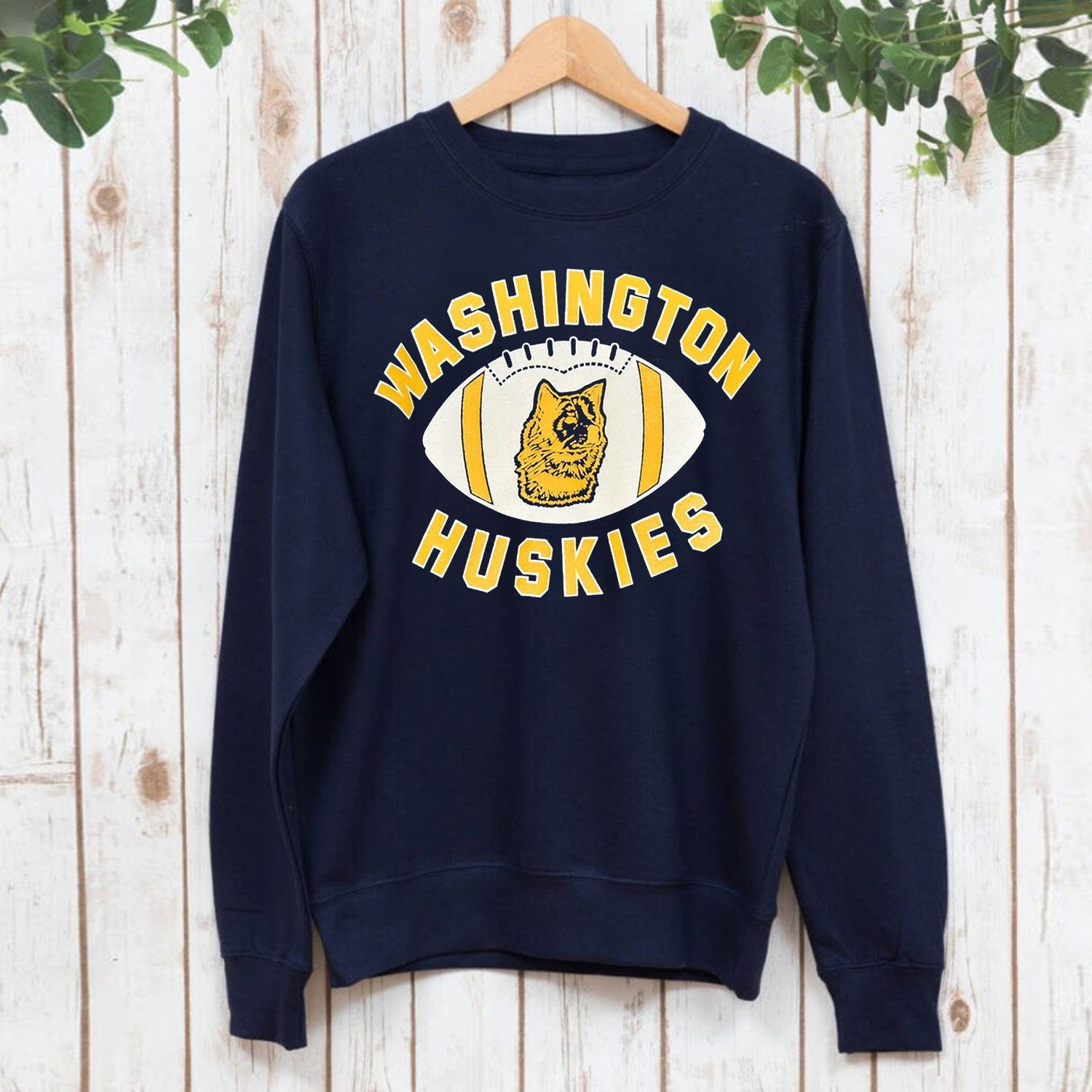 80s Washington Huskies Football T-Shirt - Perfect for Game Day