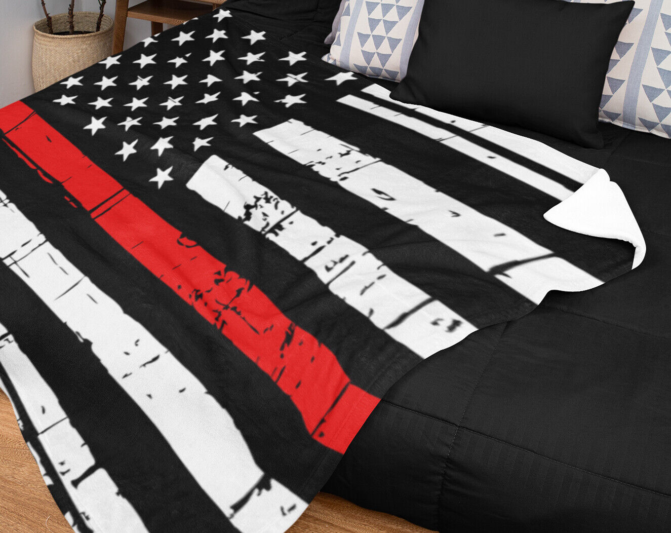 Firefighter Velveteen Throw Blanket, Thin Red Line Flag USA Gift