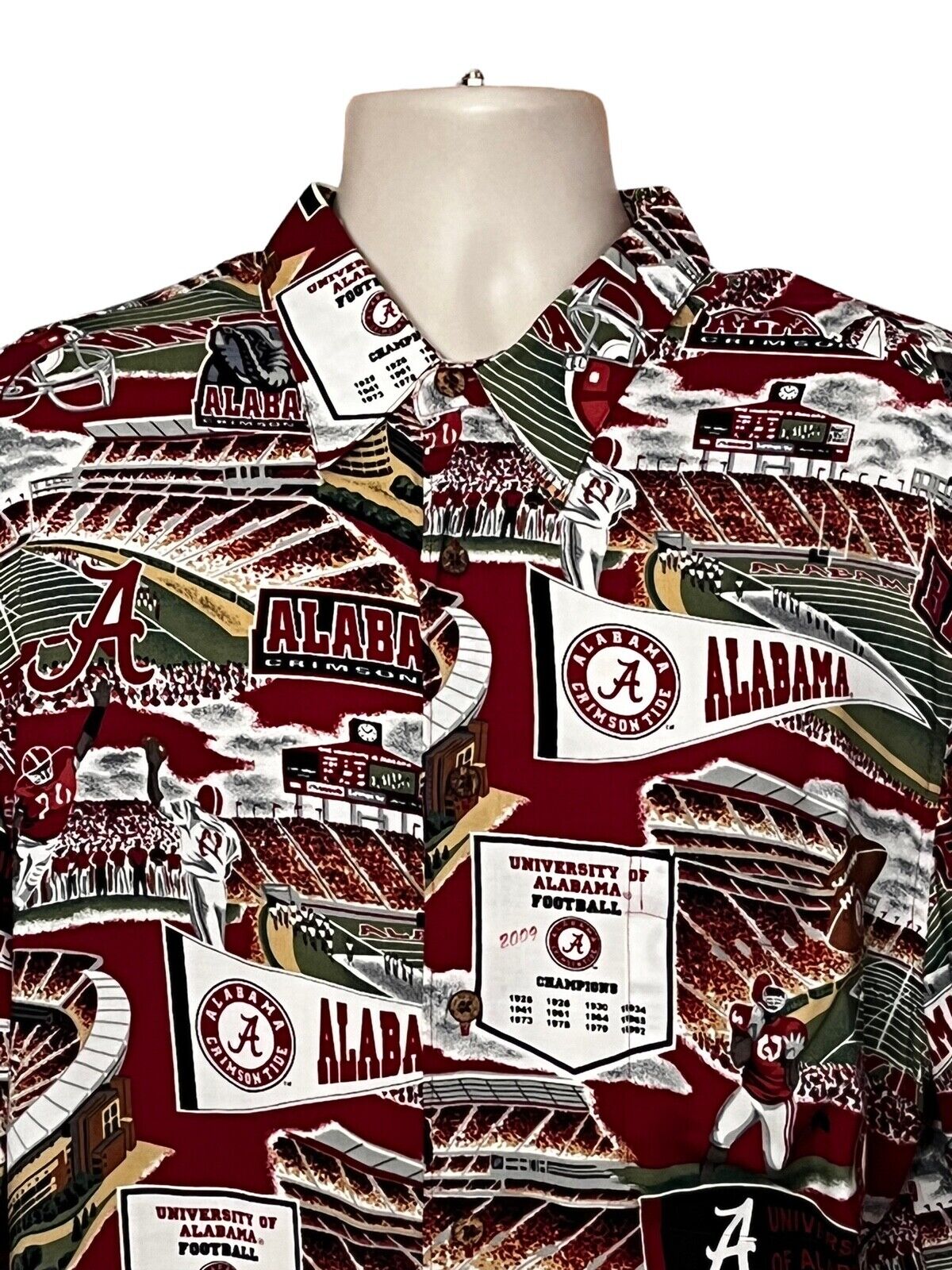 Go Bold with Reyn Spooner Alabama Crimson Tide Rayon Short Sleeve Button Shirt Hawaiian XL