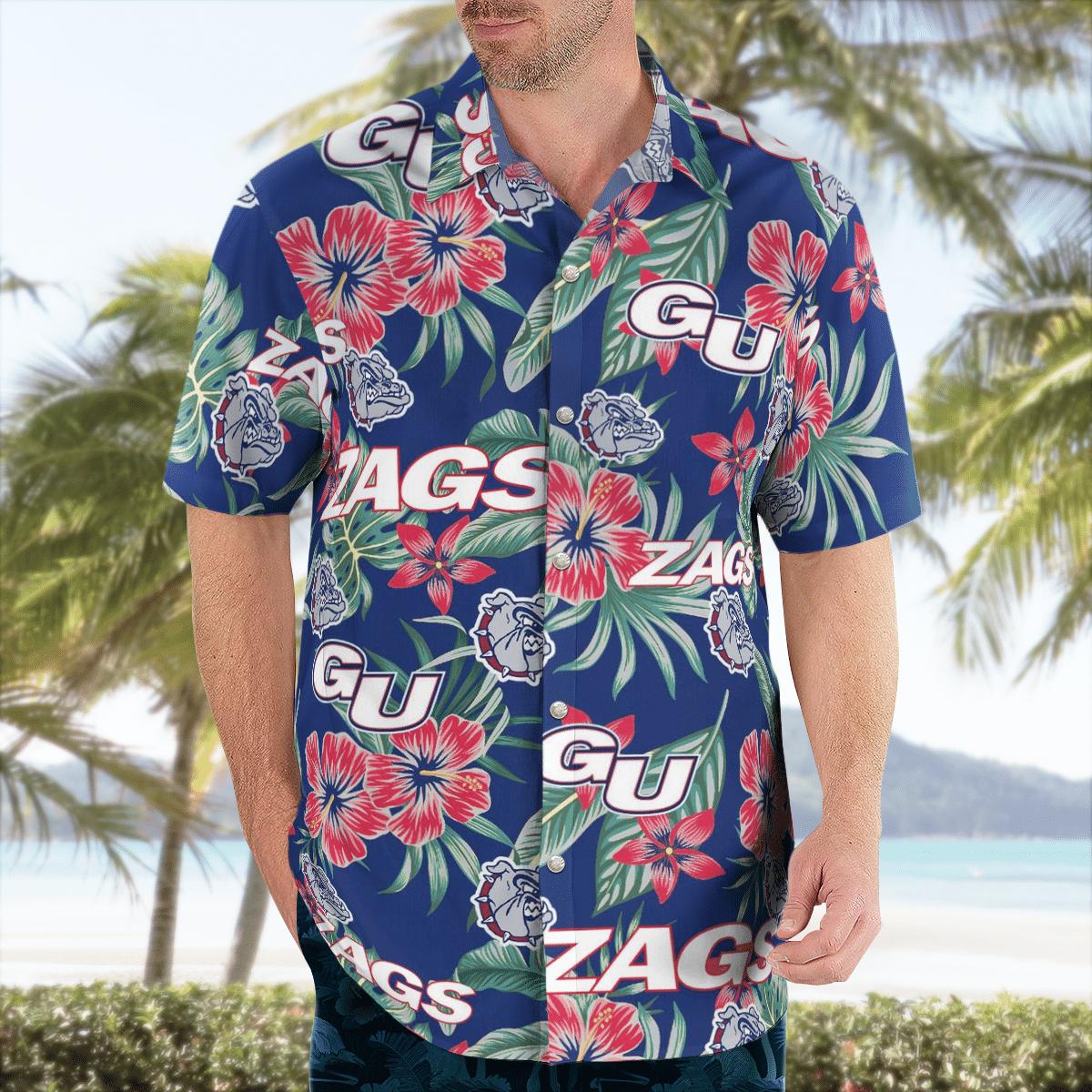 Gonzaga Bulldogs Beach Shorts and Hawaiian Shirt for Fans