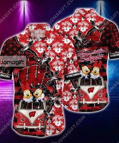 Mickey Mouse Wisconsin Badgers Hawaii Shirt Gift for Fans