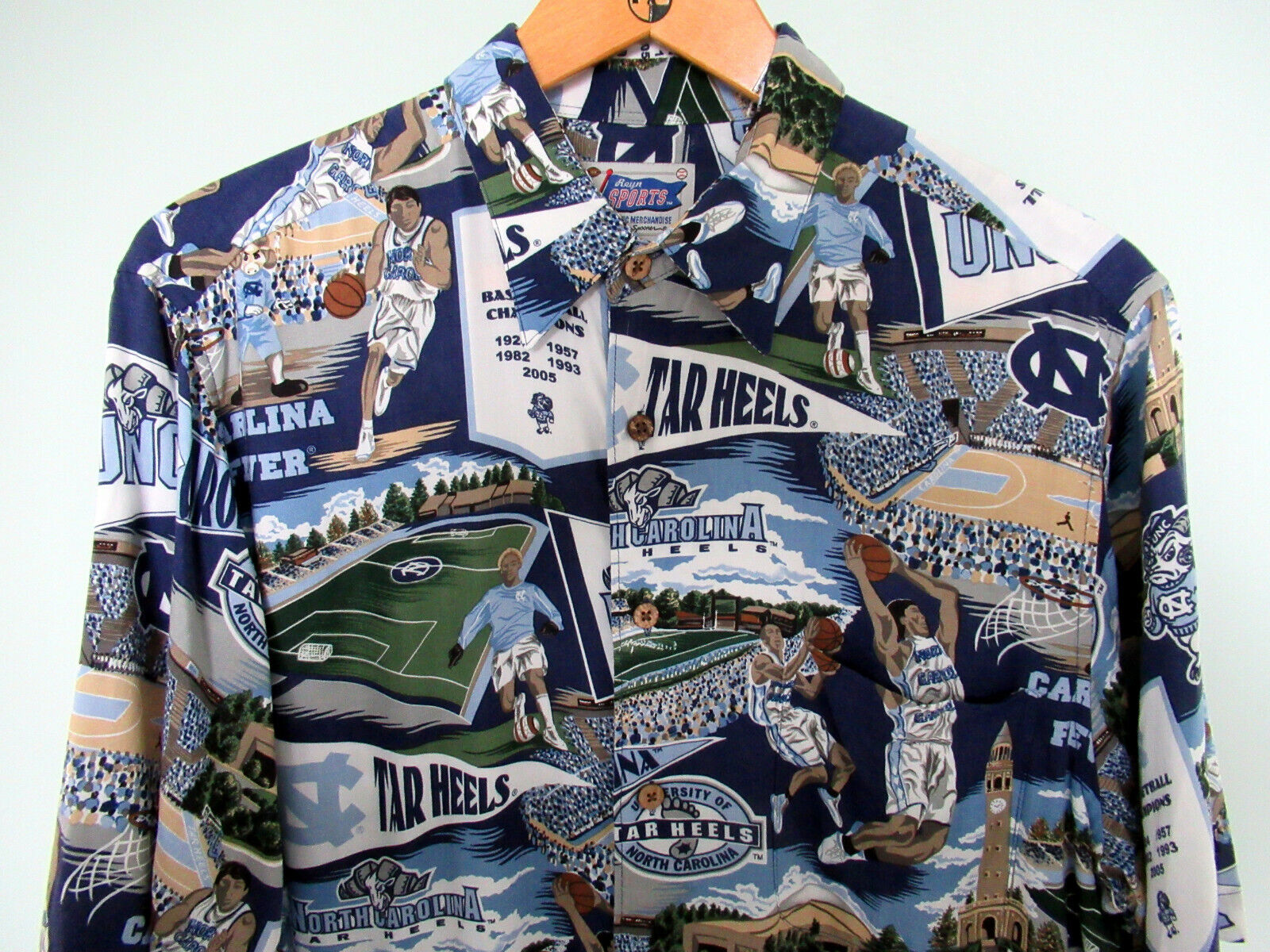 Reyn Spooner NCAA North Carolina Tar Heels Hawaiian Rayon Shirt - Perfect for Fans