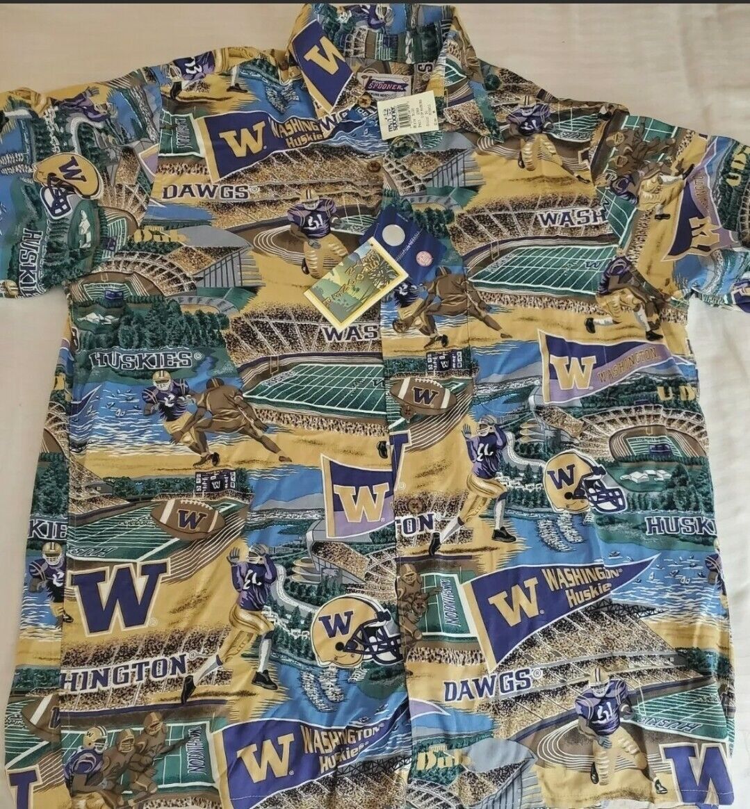 Reyn Spooner University of Washington UW Huskies Hawaiian Shirt NCAA NWT Medium - Classic Look for Fans