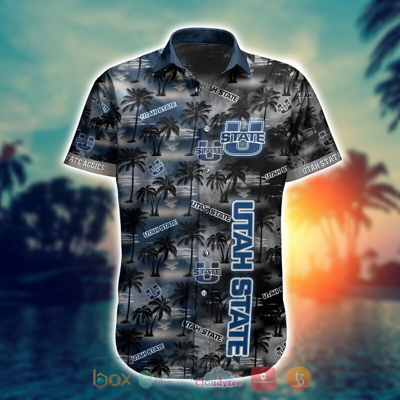 Short Sleeve Coconut Print NCAA Utah State Aggies Hawaiian Shirt