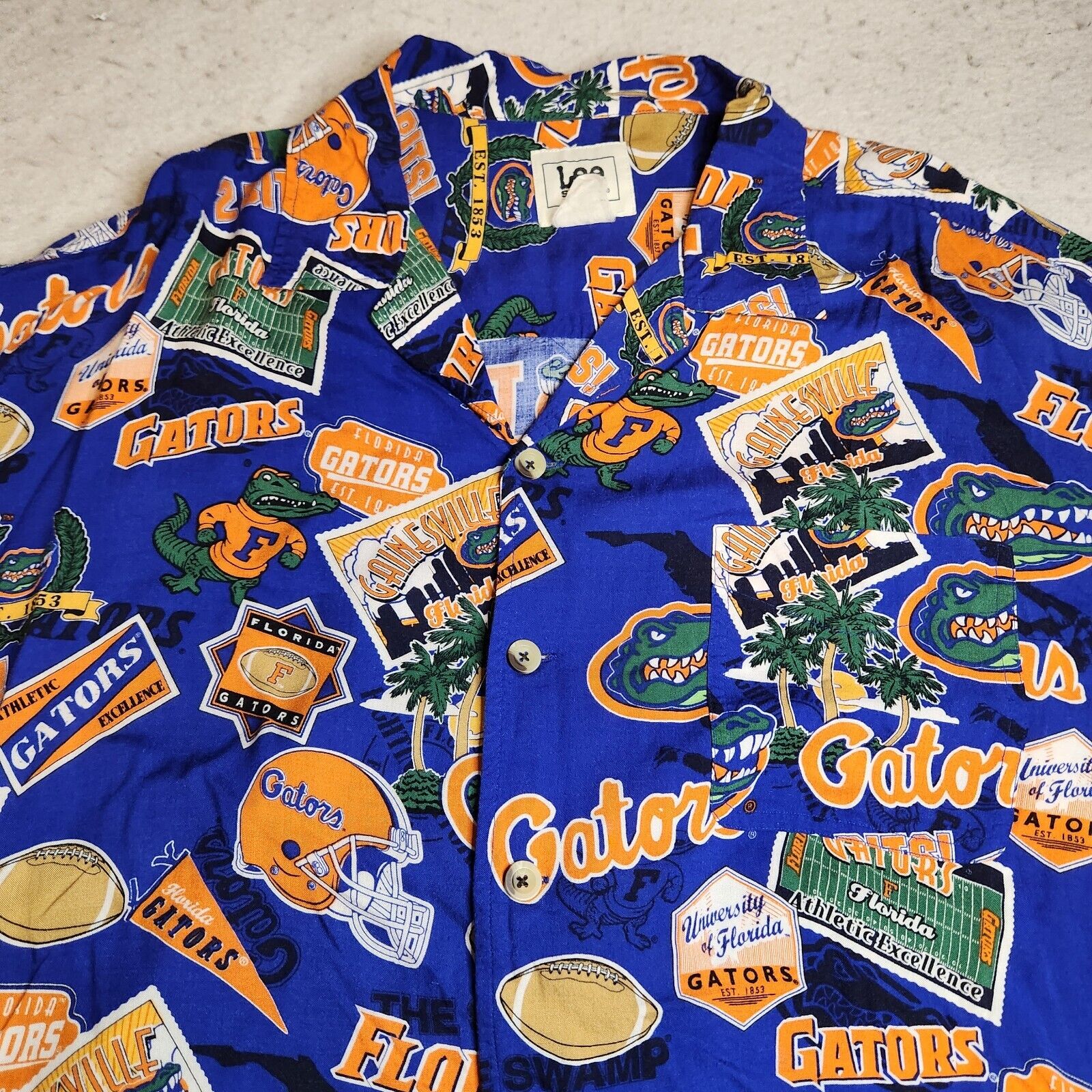 VTG Florida Gators Lee Sport Mens Hawaiian Shirt - Trendy and Stylish
