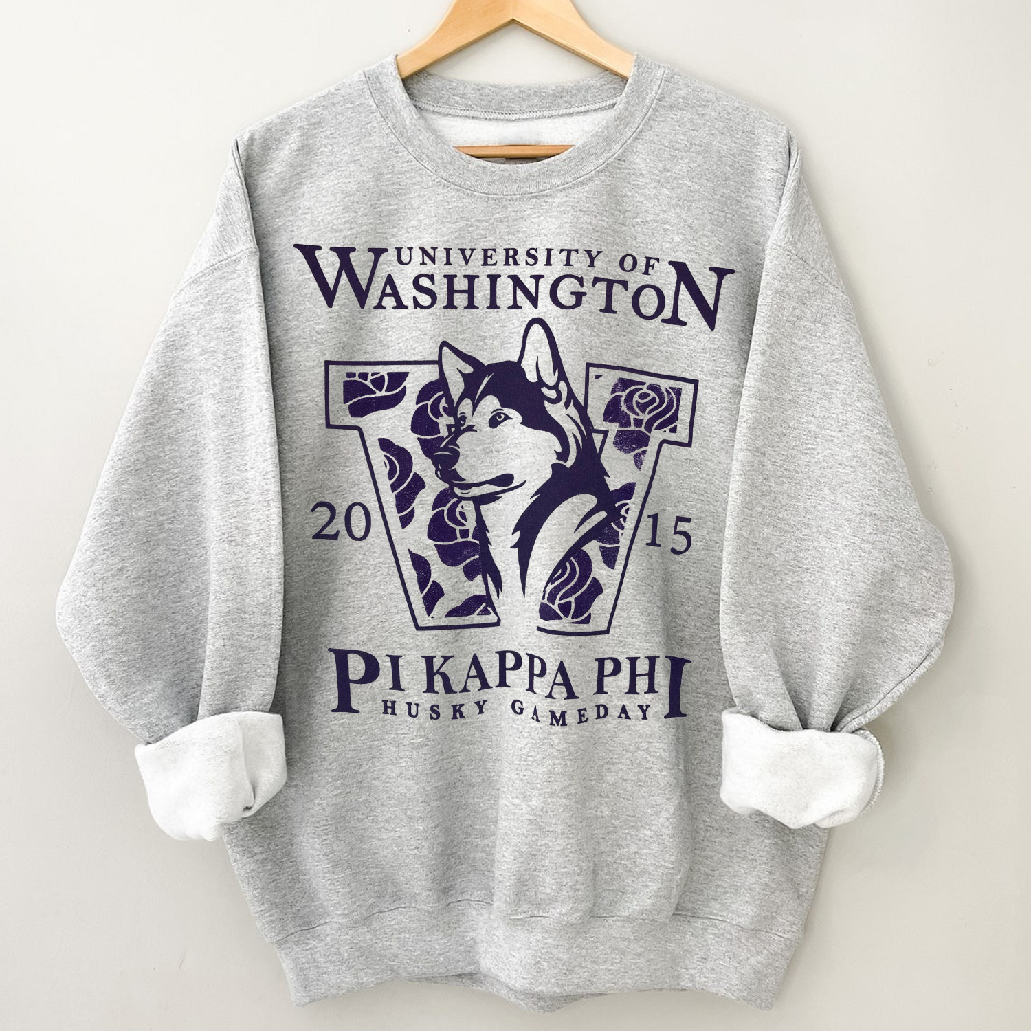 Vintage University Washington Huskies Big Logo Sweater - Retro College Fashion
