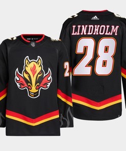 Elias Lindholm 28 Calgary Flames Black Jersey 2022-23 Blasty Alternate Primegreen - Robokeg